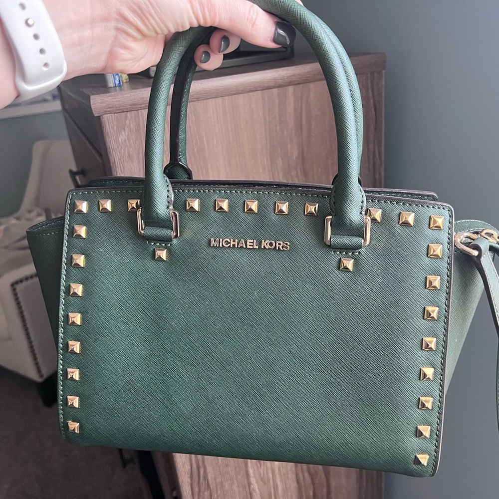 Michael Kors Selma Stud Medium Zip Top Satchel